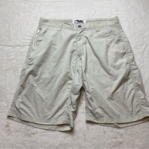 Mountain Khaki Jackson Hole Wyoming Light Colored Shorts Size 34